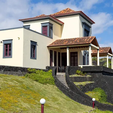 Casa Do Cerco * Água de Pau