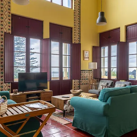 Casa Do Cerco * Água de Pau