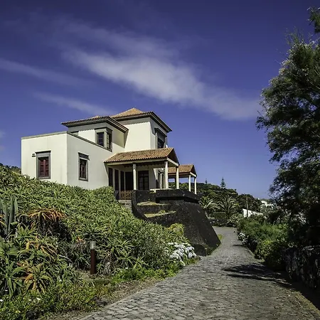 Casa Do Cerco * Água de Pau